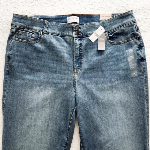 Lane Bryant NWT Straight Leg High-Rise Tighter Tummy Jeans Flex Waistband, Sz 24 - Picture 5 of 16